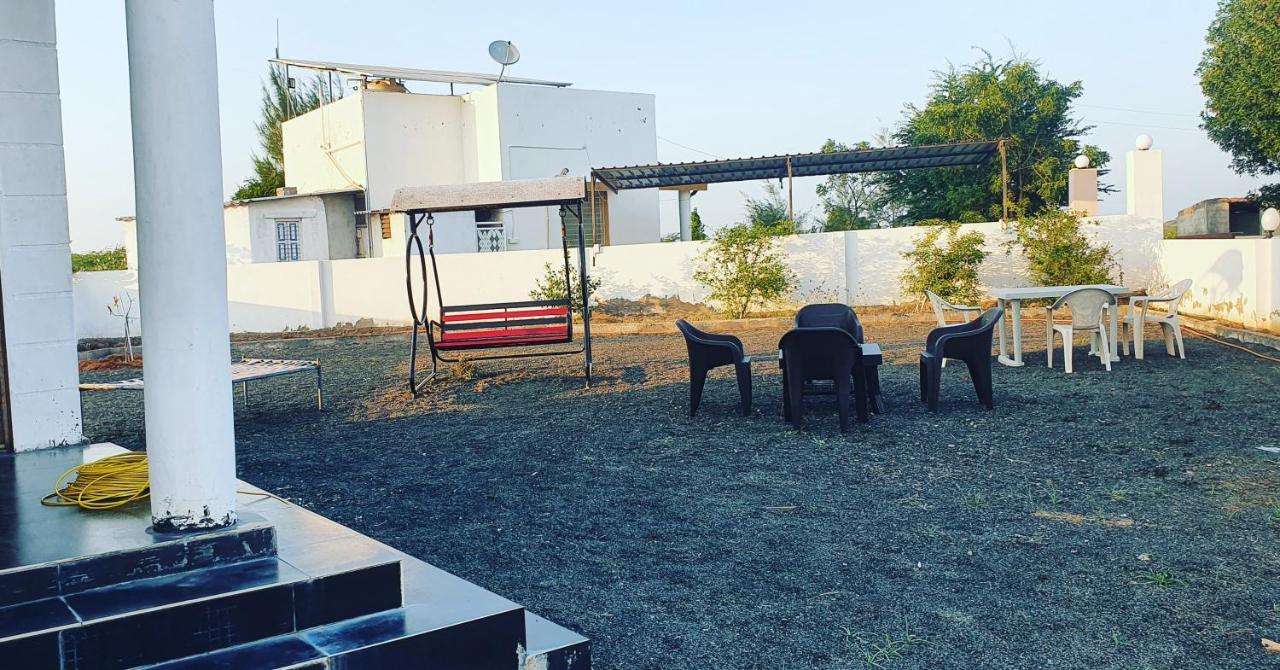 Krishna Farm & Forest Villa Bhuj Eksteriør billede