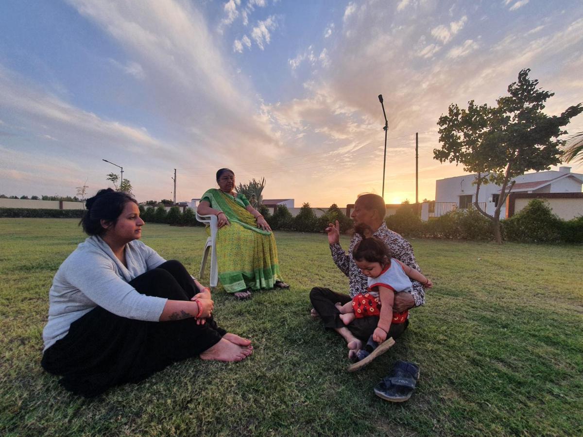 Krishna Farm & Forest Villa Bhuj Eksteriør billede