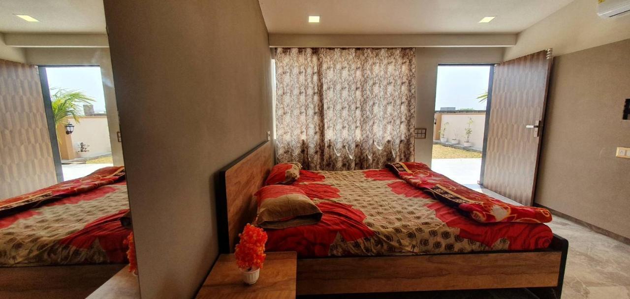 Krishna Farm & Forest Villa Bhuj Eksteriør billede