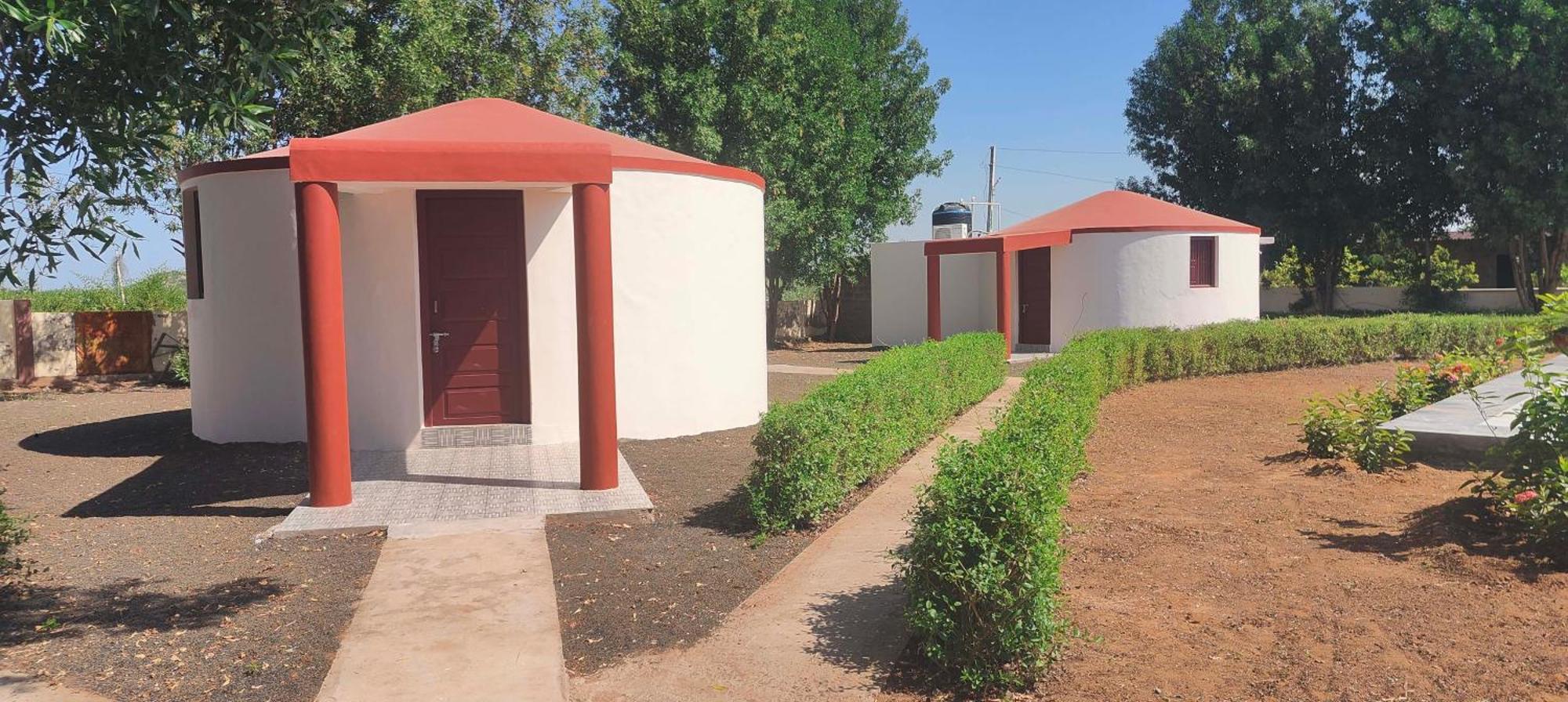 Krishna Farm & Forest Villa Bhuj Eksteriør billede